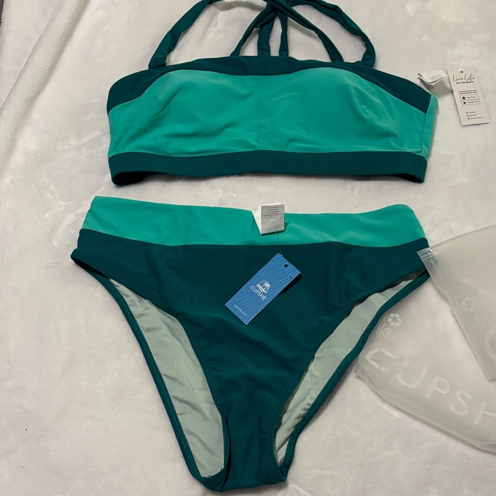Cupshe Teal and Dark Green Bikini Set